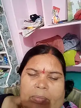 Snapshot of dheepika11 chatting on 05-08-26, 10:09 dheepika11 online show from 05-08-26, 10:09