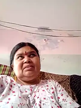Snapshot of dheepika11 chatting on 05-16-26, 10:23 dheepika11 online show from 05-16-26, 10:23