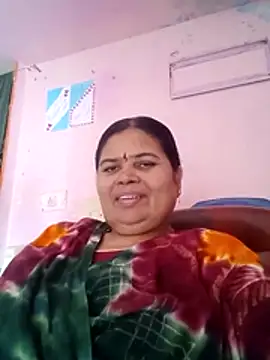 Snapshot of dheepika11 chatting on 05-28-26, 03:37 dheepika11 online show from 05-28-26, 03:37