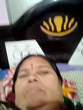 Snapshot of dheepika11 chatting on 05-28-26, 05:43 dheepika11 online show from 05-28-26, 05:43