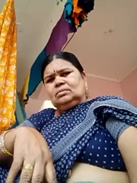 Snapshot of dheepika11 chatting on 06-03-26, 05:43 dheepika11 online show from 06-03-26, 05:43