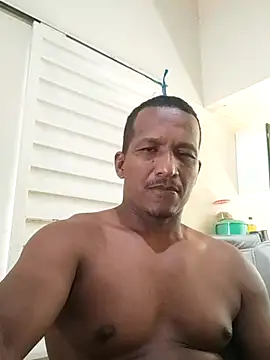 Snapshot of casado8659 chatting on 06-10-26, 04:06 casado8659 online show from 06-10-26, 04:06