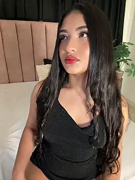 Snapshot of SabrinaX_X chatting on 06-12-26, 10:19 SabrinaX X online show from 06-12-26, 10:19