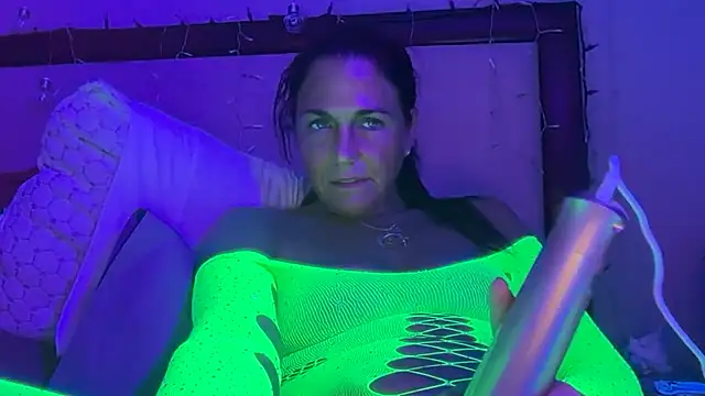 cum2medaddy2 online show from 06-24-26, 07:02