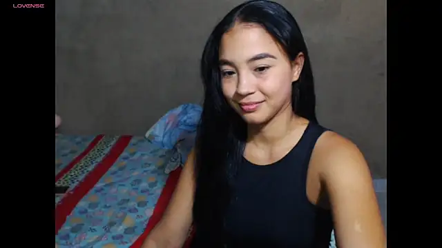LukeAndZoey online show from 06-06-26, 09:41