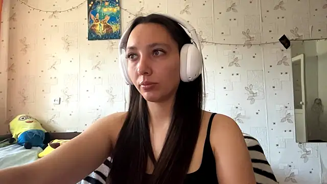 Snapshot of SheeringGape chatting on 05-29-26, 01:25 SheeringGape online show from 05-29-26, 01:25