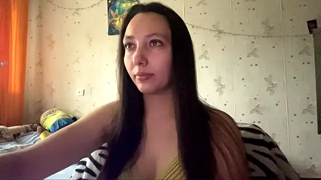 Snapshot of SheeringGape chatting on 06-14-26, 01:14 SheeringGape online show from 06-14-26, 01:14