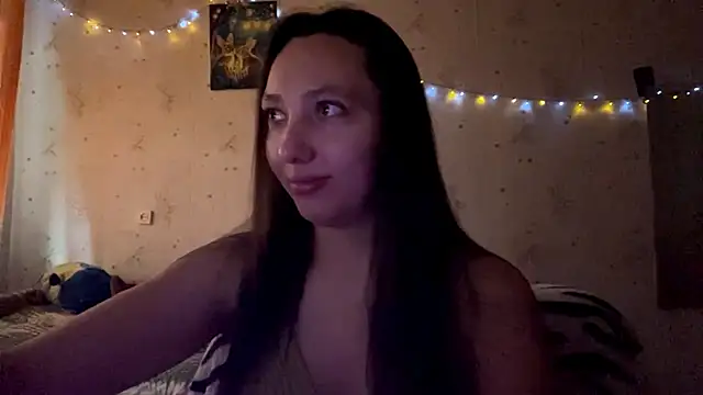 Snapshot of SheeringGape chatting on 06-16-26, 01:08 SheeringGape online show from 06-16-26, 01:08