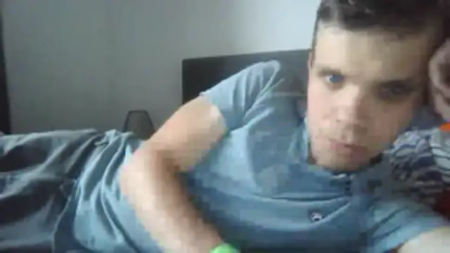Snapshot of sexybushguyIvar chatting on 06-02-26, 05:48 sexybushguyIvar online show from 06-02-26, 05:48