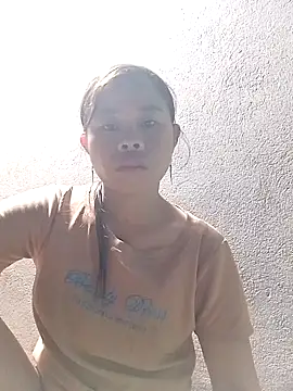 daisyy2 online show from 05-24-26, 08:36