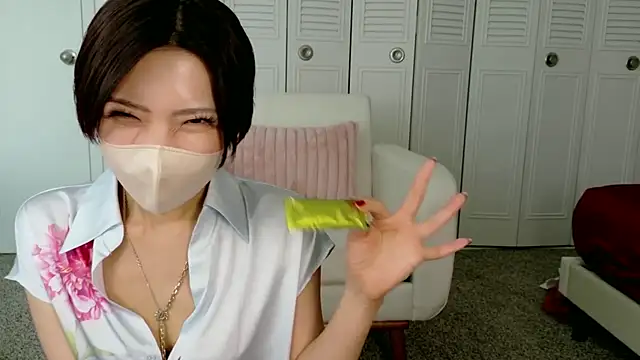 Naomi 00122 online show from 05-09-26, 02:11