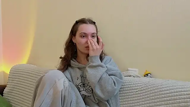 JolieDerringer online show from 05-13-26, 08:12