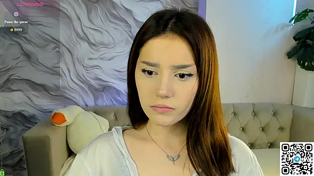 Snapshot of Lonny_Peach chatting on 07-31-26, 03:06 Lonny Peach online show from 07-31-26, 03:06