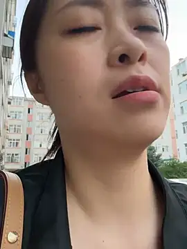 Snapshot of xinyue-888 chatting on 06-29-26, 10:59 xinyue-888 online show from 06-29-26, 10:59