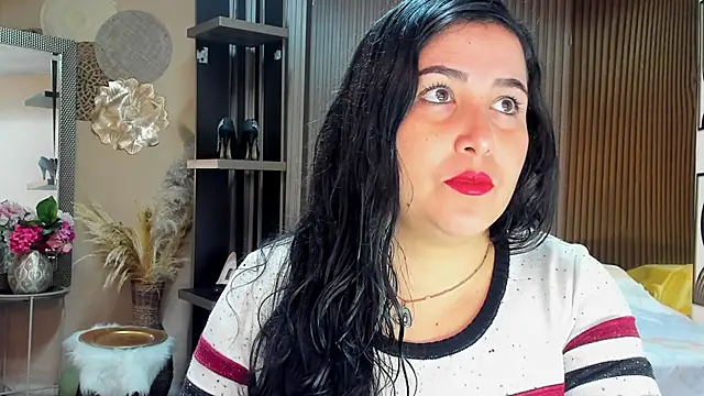 BBWLuxuryMuse online show from 05-20-26, 11:38
