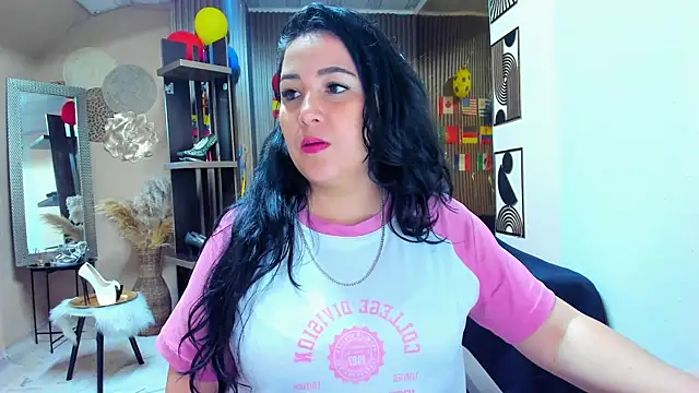 BBWLuxuryMuse online show from 07-10-26, 11:24