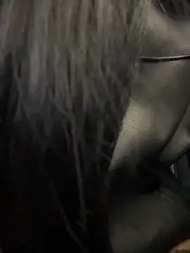 Snapshot of Dakota-fire chatting on 06-08-26, 11:10 Dakota-fire online show from 06-08-26, 11:10