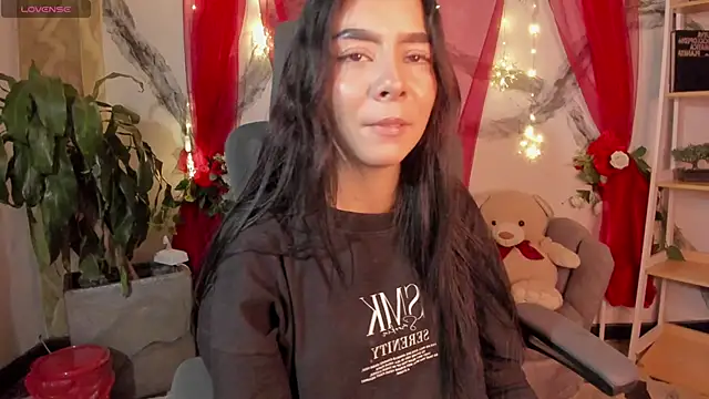MelCherry online show from 05-18-26, 11:54