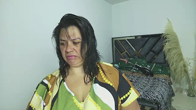 Snapshot of Martina_Foxy01 chatting on 05-10-26, 11:26 Martina Foxy01 online show from 05-10-26, 11:26