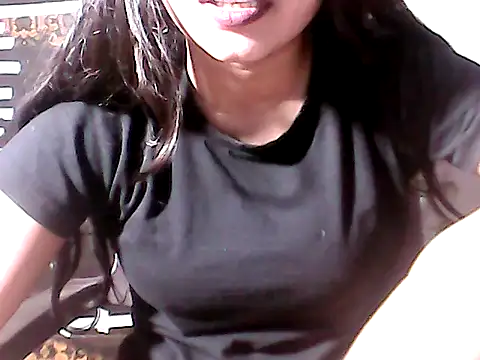 Snapshot of Lovely_Pandey chatting on 05-09-26, 06:40 Lovely Pandey online show from 05-09-26, 06:40