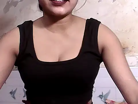 Snapshot of Lovely_Pandey chatting on 05-12-26, 05:32 Lovely Pandey online show from 05-12-26, 05:32