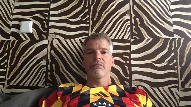 Snapshot of Thor-82 chatting on 06-13-26, 10:13 Thor-82 online show from 06-13-26, 10:13