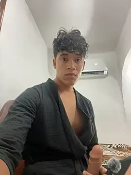 Juanlifitt online show from 05-06-26, 01:57