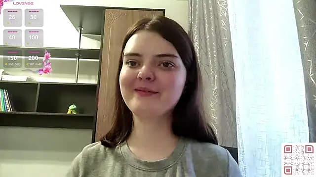 Snapshot of RebelDesiree chatting on 05-28-26, 02:03 RebelDesiree online show from 05-28-26, 02:03
