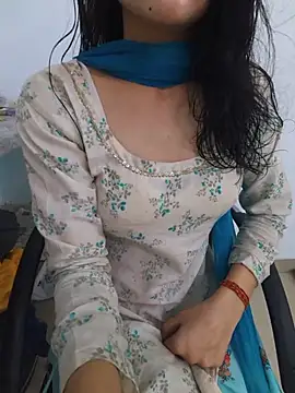 Snapshot of zoya_baby_ chatting on 07-02-26, 04:29 zoya baby online show from 07-02-26, 04:29