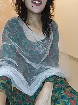 Snapshot of zoya_baby_ chatting on 07-26-26, 07:37 zoya baby online show from 07-26-26, 07:37