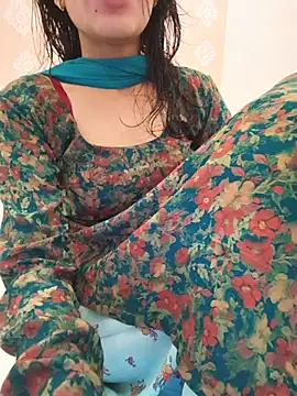 Snapshot of zoya_baby_ chatting on 07-28-26, 04:30 zoya baby online show from 07-28-26, 04:30