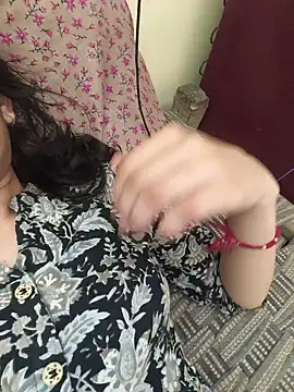 Snapshot of zoya_baby_ chatting on 07-28-26, 07:39 zoya baby online show from 07-28-26, 07:39