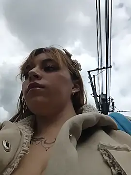 Isabella  Risky online show from 06-25-26, 08:24