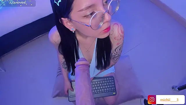 Snapshot of kitty_patitas_suavesss chatting on 07-02-26, 04:51 kitty patitas suavesss online show from 07-02-26, 04:51