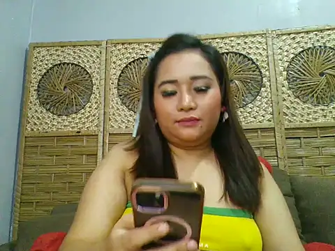 KayeDarling online show from 05-07-26, 06:24