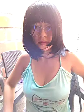 Snapshot of Eva_rossel chatting on 05-11-26, 02:23 Eva rossel online show from 05-11-26, 02:23