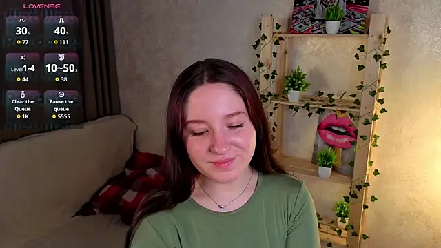 Snapshot of RudyLienna chatting on 06-03-26, 08:17 RudyLienna online show from 06-03-26, 08:17