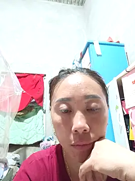 Snapshot of Jinli_01 chatting on 05-15-26, 11:50 Jinli 01 online show from 05-15-26, 11:50