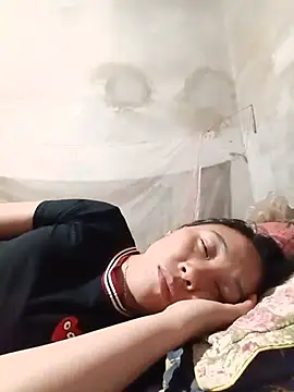 Snapshot of Jinli_01 chatting on 07-28-26, 12:48 Jinli 01 online show from 07-28-26, 12:48