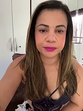 Snapshot of lary8 chatting on 05-30-26, 04:59 lary8 online show from 05-30-26, 04:59