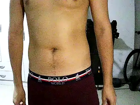 pibeargentino4 online show from 05-04-26, 03:46