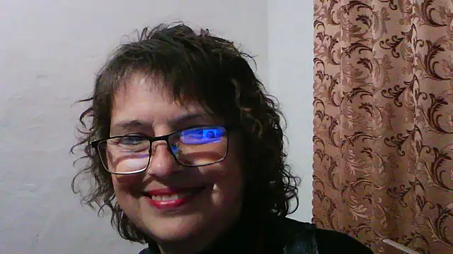 Snapshot of ElizabethGorden chatting on 05-31-26, 06:09 ElizabethGorden online show from 05-31-26, 06:09