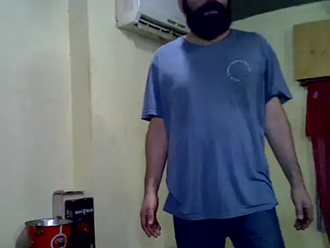 Snapshot of day23i9 chatting on 06-28-26, 01:44 day23i9 online show from 06-28-26, 01:44