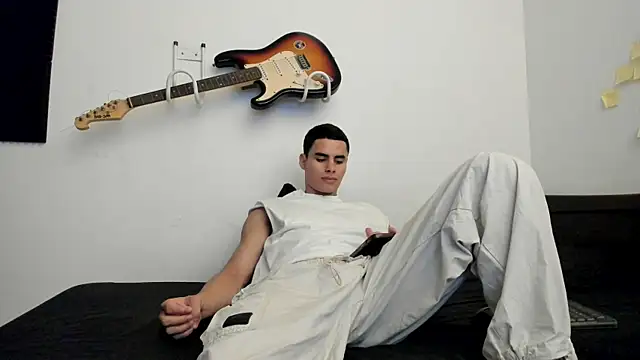 chicozen online show from 05-28-26, 04:15