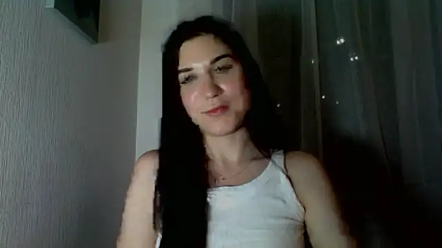 Snapshot of Katiee_Foxi chatting on 05-07-26, 07:19 Katiee Foxi online show from 05-07-26, 07:19