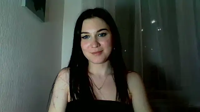 Snapshot of Katiee_Foxi chatting on 05-10-26, 10:15 Katiee Foxi online show from 05-10-26, 10:15