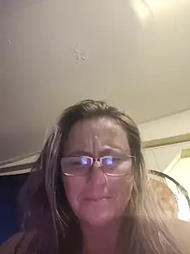 Queenle91 online show from 05-15-26, 11:45
