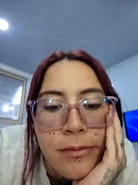 Snapshot of marita_ chatting on 05-15-26, 06:15 marita online show from 05-15-26, 06:15