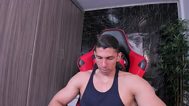 Erik castle online show from 06-26-26, 04:33