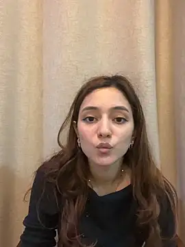 Lilywant online show from 05-25-26, 04:24